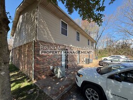 4820 Scheel Rd in Knoxville, TN - Building Photo