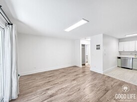 2850 Reynard Way in San Diego, CA - Building Photo