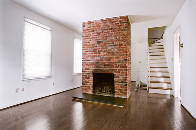 6415 Howe St in Pittsburgh, PA - Building Photo - Building Photo