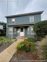 213 Beacon St in Somerville, MA - Building Photo