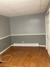 137 W 27th St in Bayonne, NJ - Building Photo - Building Photo