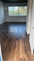 141 NW 16th Ave in Miami, FL - Building Photo