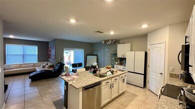 1973 Carnostie Rd in Winter Haven, FL - Building Photo - Building Photo
