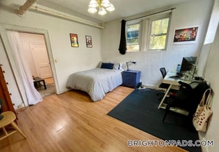 281 Corey Rd in Boston, MA - Building Photo - Building Photo