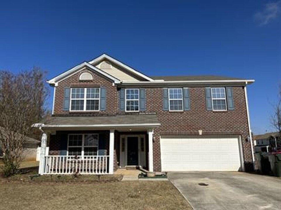 214 Millbury Ct in Madison, AL - Foto de edificio