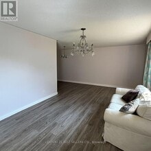 442 Mountainview Dr in Milton, ON - Building Photo - Building Photo