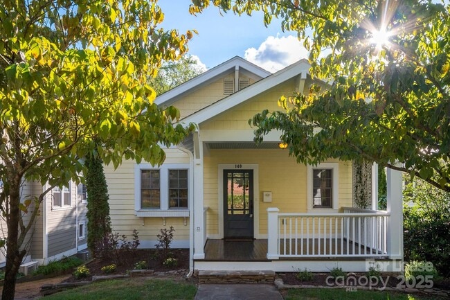 140 Murdock Ave in Asheville, NC - Building Photo - Building Photo