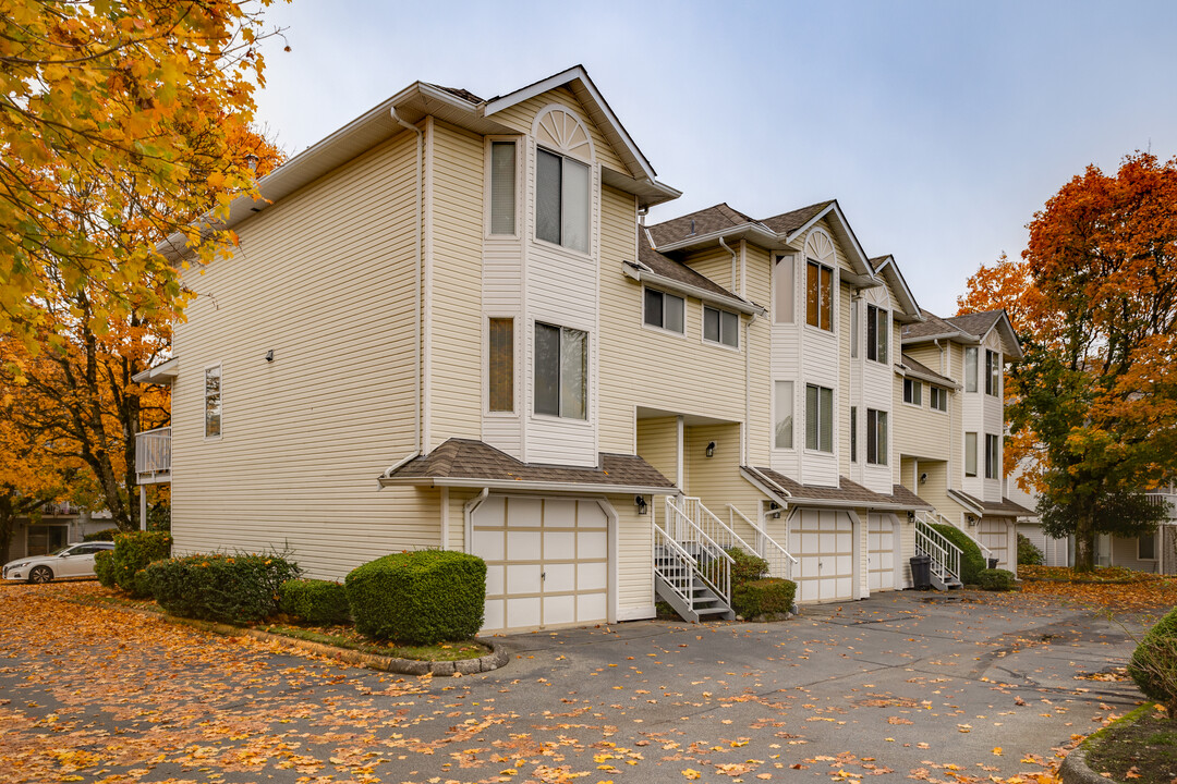 Barkerville Li in Surrey, BC - Building Photo