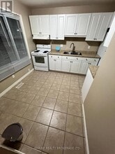 690 Little Grey St in London, ON - Building Photo - Building Photo