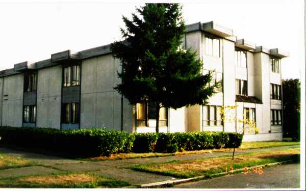 Mary Ruth Manor in Seattle, WA - Building Photo - Building Photo