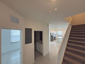 11879 SW 247th Ter in Princeton, FL - Building Photo - Building Photo