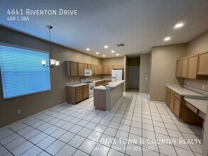 4641 Riverton Dr in Orlando, FL - Building Photo - Building Photo