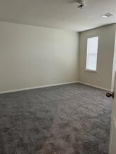 12214 Regatta Ln in Texas City, TX - Building Photo - Building Photo
