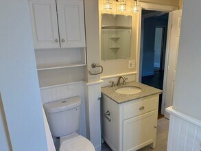 2 Fremont St, Unit 1 in Plymouth, MA - Building Photo - Building Photo