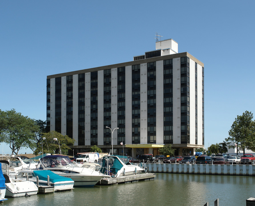 Viewpoint in Sandusky, OH - Building Photo