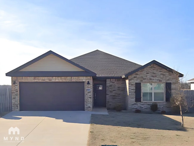 property at 2403 SW Worthington Ave