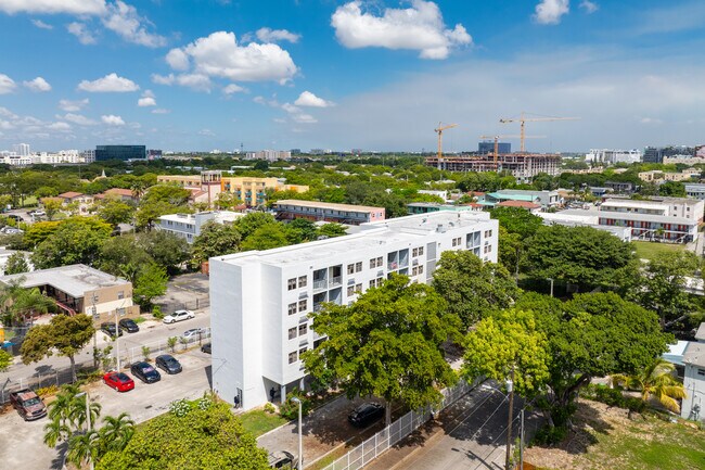Phyllis Wheatley in Miami, FL - Building Photo - Building Photo