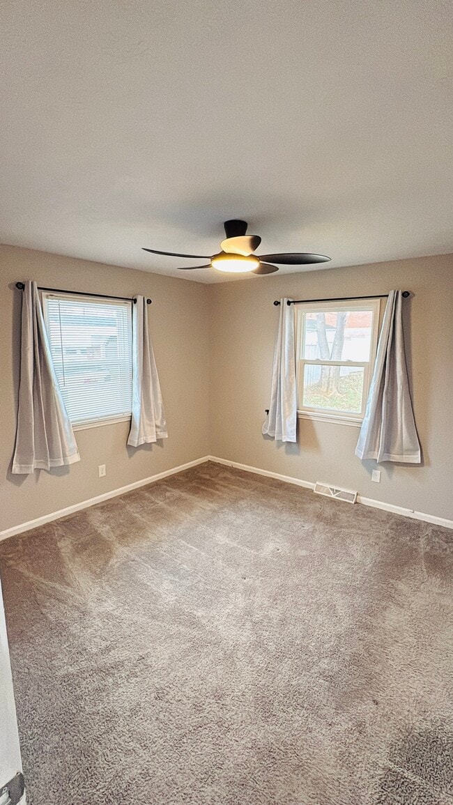 272 Topfield Rd in Louisville, KY - Building Photo - Building Photo