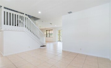 1609 Sweetgum Terrace, Unit 1803 in Weston, FL - Building Photo - Building Photo