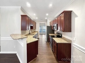 13811 Waverton Ln, Unit Bedroom 2 in Huntersville, NC - Building Photo - Building Photo