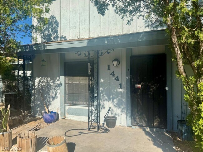 property at 1441 Dorothy Ave