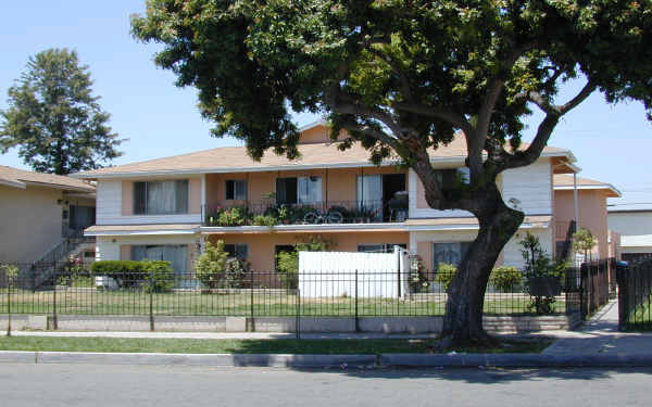 1329 W Lynne Ave in Anaheim, CA - Building Photo - Building Photo