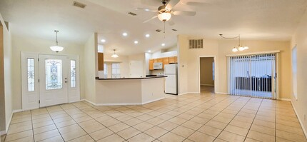 500 Central Rdg Ln in Frostproof, FL - Building Photo - Building Photo