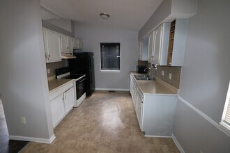 14896 Alberta Ave in Warren, MI - Building Photo - Building Photo