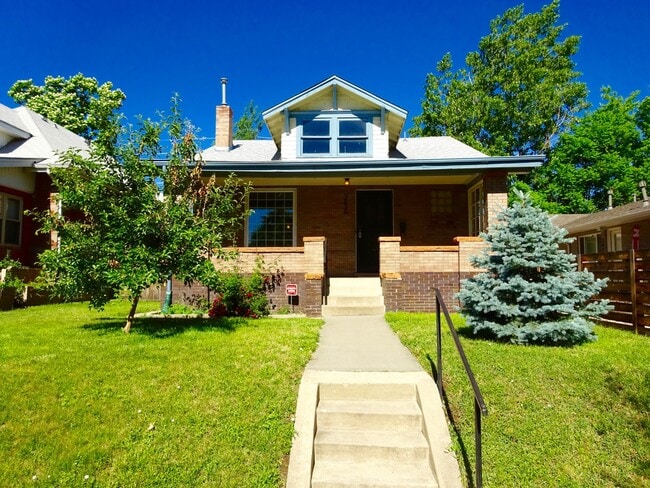 property at 3835 Wyandot St