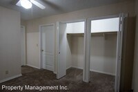 317 Delaware St photo'