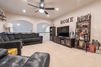 526 Eldridge Ln in Chesapeake, VA - Building Photo - Building Photo