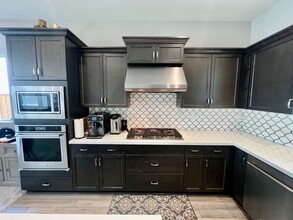 2995 Pinos Wy in Marina, CA - Building Photo - Building Photo