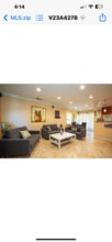 7766 N Glenoaks Blvd in Burbank, CA - Building Photo - Building Photo