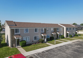 Twyckenham Apartments in Lafayette, IN - Foto de edificio - Building Photo