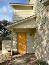 8812 Clearbrook Trail in Austin, TX - Building Photo - Building Photo