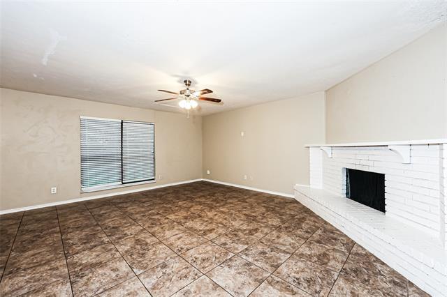 3240 Chalmette Ct in Forest Hill, TX - Building Photo - Building Photo