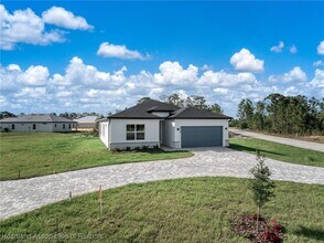 5120 Belmar Dr in Sebring, FL - Building Photo - Building Photo