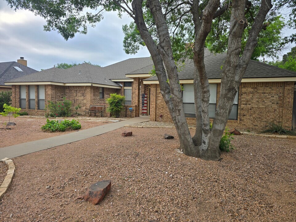 4007 Lehigh Dr in Midland, TX - Building Photo