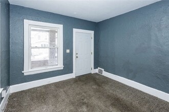 2142 W 105th St in Cleveland, OH - Building Photo - Building Photo