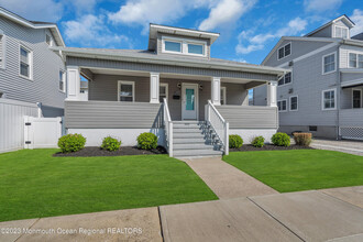 1900 Surf Ave in Belmar, NJ - Foto de edificio - Building Photo