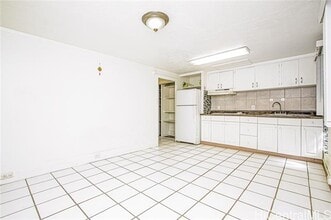 1125 Hoolai St in Honolulu, HI - Building Photo - Building Photo