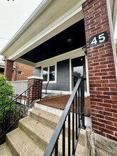 45 Shady Dr W in Mt. Lebanon, PA - Building Photo - Building Photo