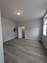 85 N High St, Unit A-3 in Harrisonburg, VA - Foto de edificio - Building Photo