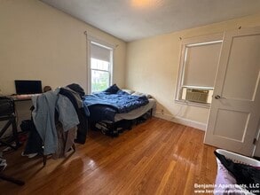 60 Litchfield St, Unit 2 in Boston, MA - Building Photo - Building Photo