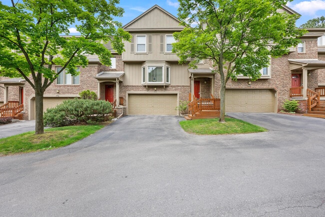 property at 6352 Aspen Ridge Blvd