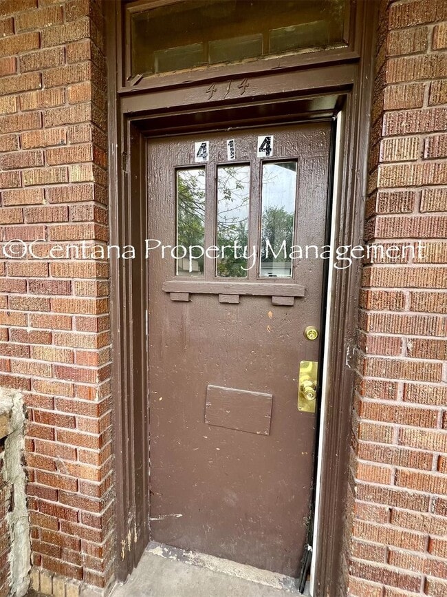 property at 414 4th St N