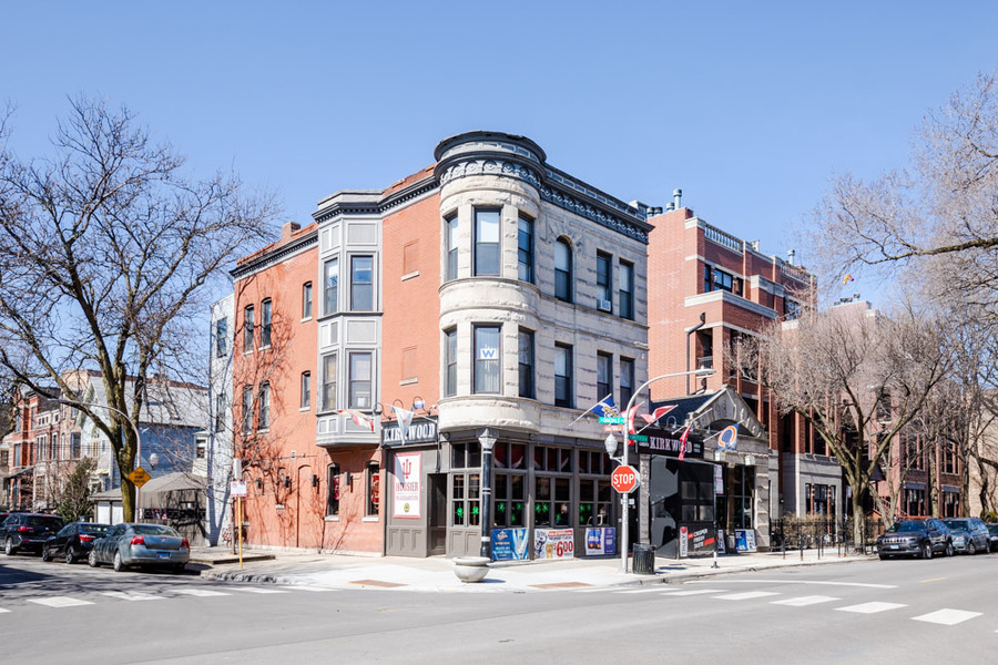 2934 N Sheffield Ave in Chicago, IL - Building Photo