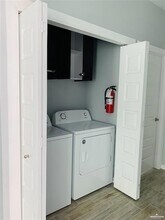 1907 Cari Nicole Ave, Unit 1 in Edinburg, TX - Building Photo - Building Photo