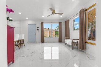 201 NE 28th Ct in Boynton Beach, FL - Building Photo - Building Photo