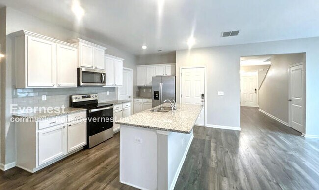 510 Classic Rd in Bogart, GA - Building Photo - Building Photo